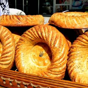 Uzbek flat cake